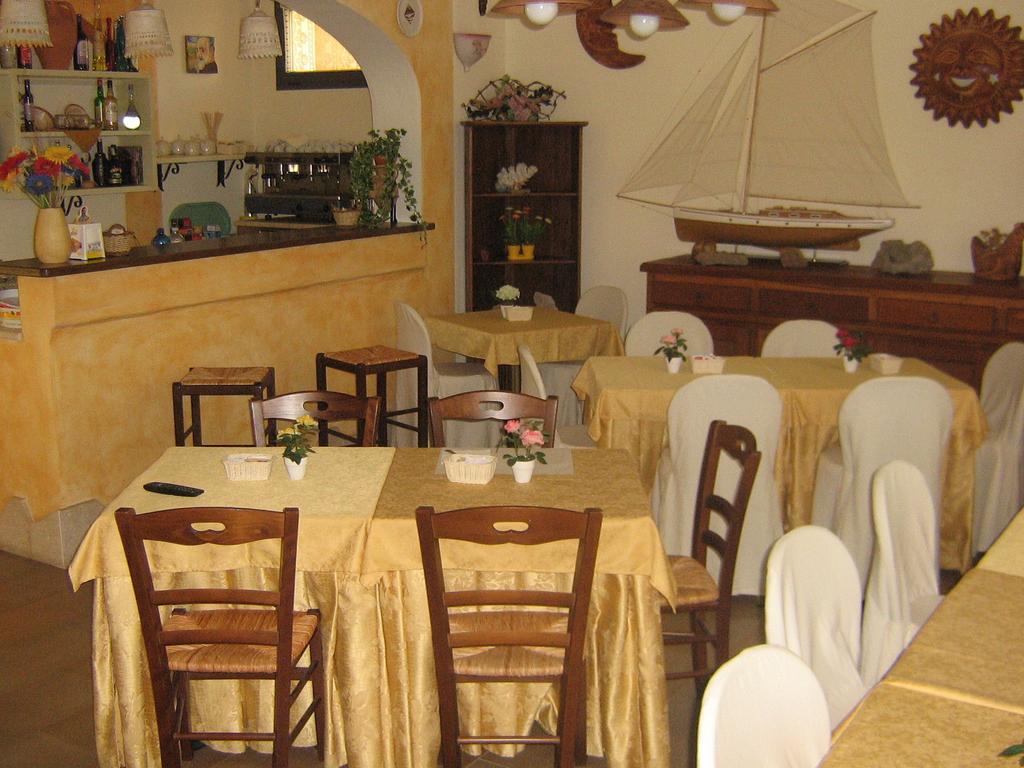 Hotel Maxim Olbia Eksteriør bilde
