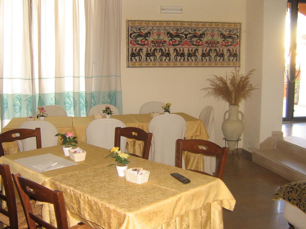 Hotel Maxim Olbia Eksteriør bilde