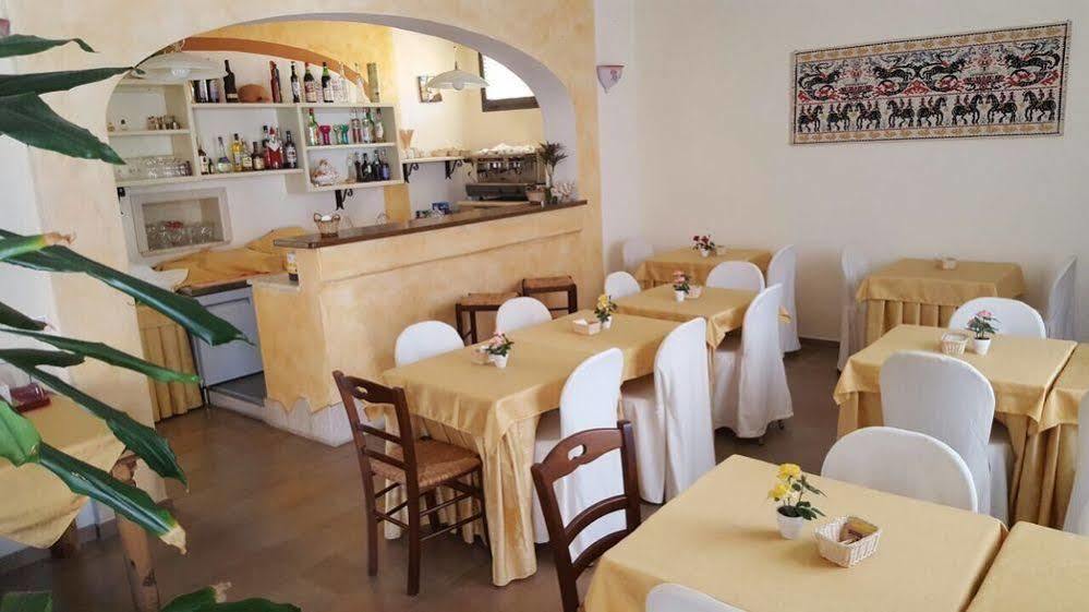 Hotel Maxim Olbia Eksteriør bilde