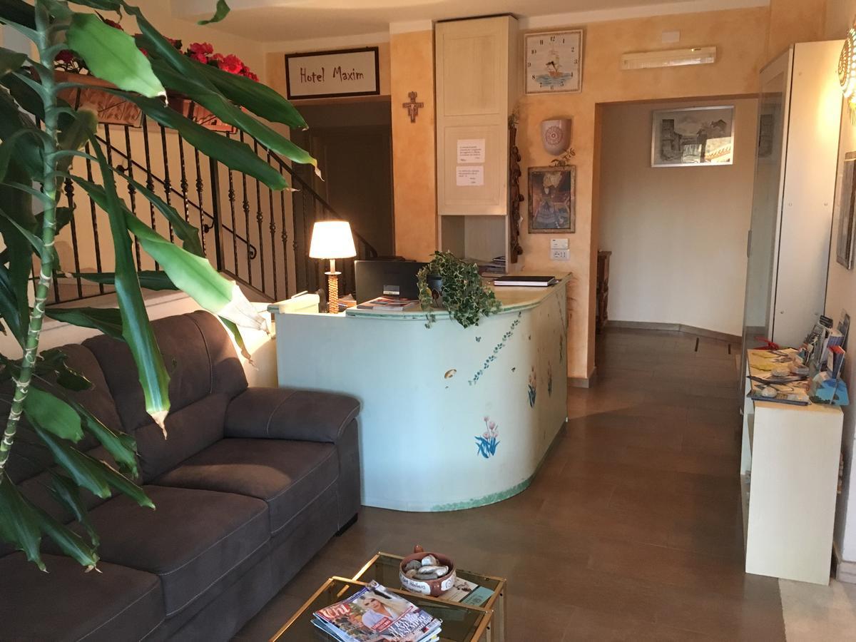 Hotel Maxim Olbia Eksteriør bilde